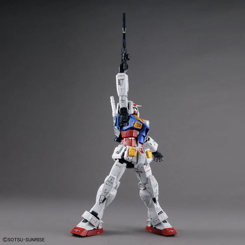 PG 1/60 UNLEASED RX-78-2 Gundam PG 1/60 UNLEASED RX-78-2 Gundam