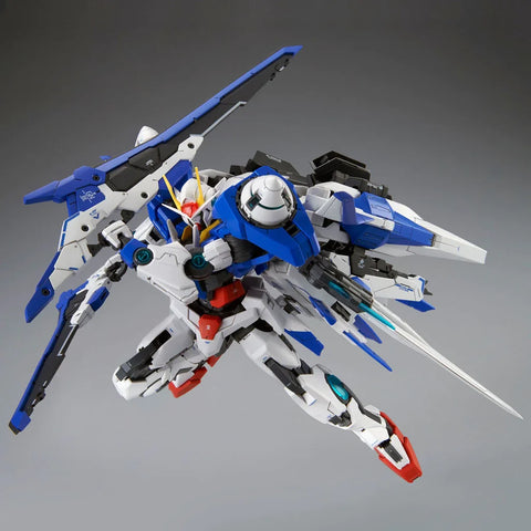 Bandai MG 1/100 : GN-0000+GNR-010/XN 00 XN Raiser