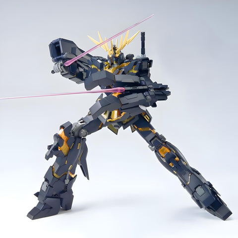 Bandai MG 1/100 : RX-0 Unicorn Gundam 02 Banshee