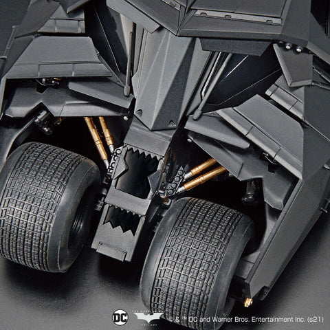 Bandai 1/35 : BatMobile ( Batman Begins Ver. )
