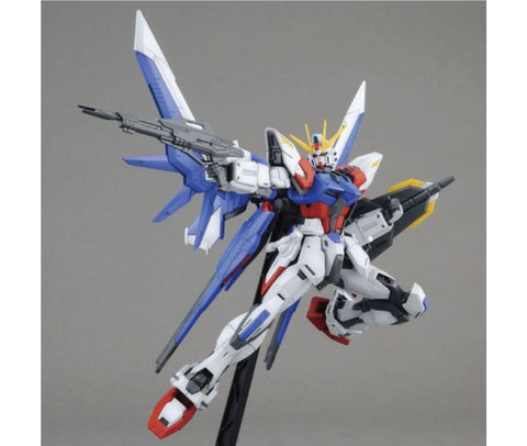 Bandai MG 1/100 : GAT-X105B/FP Build Strike Gundam Full Package