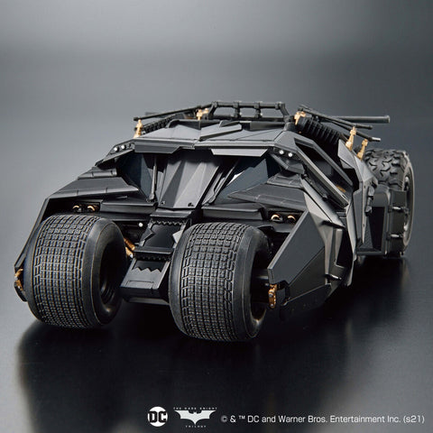 Bandai 1/35 : BatMobile ( Batman Begins Ver. )