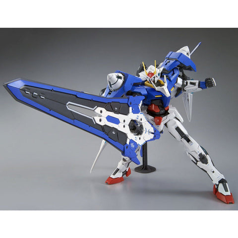 Bandai MG 1/100 : GN-0000+GNR-010/XN 00 XN Raiser