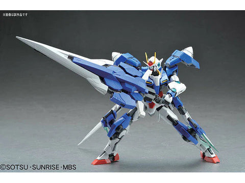 Gundam 00 : MG 1/100 00 Gundam Seven Swords