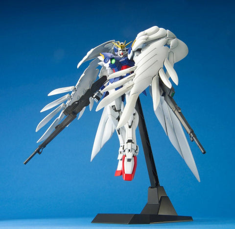 Bandai MG 1/100 : WING GUNDAM ZERO Custom - Endless Waltz