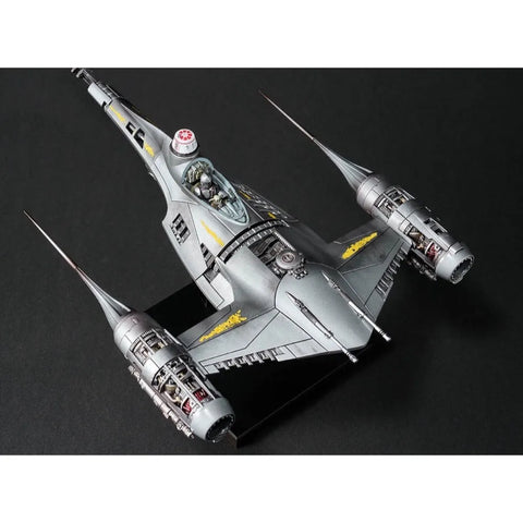 Bandai 1/48 : Star Wars The Mandalorian's N-1 Star Fighter
