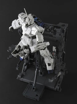 Bandai MG 1/100 : RX-0 Unicorn Gundam + MS Cage ( Pre-Owned )