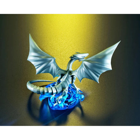 Bandai MegaHouse Monsters Chronicle : YuGiOh Duel Monsters Blue Eyes White Dragon