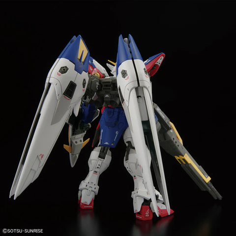 Bandai RG 1/144 : XXXG-00W0 Wing Gundam Zero
