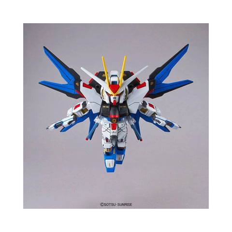Bandai SD Gundam Ex-Standard : Strike Freedom Gundam