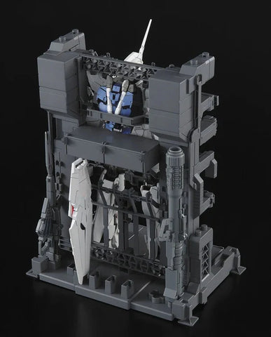 Bandai MG 1/100 : RX-0 Unicorn Gundam + MS Cage ( Pre-Owned )