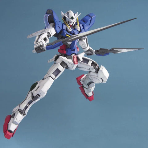 Bandai MG 1/100 : GN-001 Gundam Exia