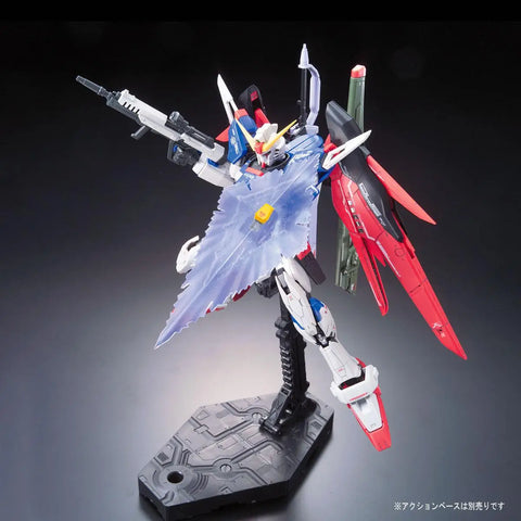 Bandai RG 1/144 : ZGMF-X42S Destiny Gundam