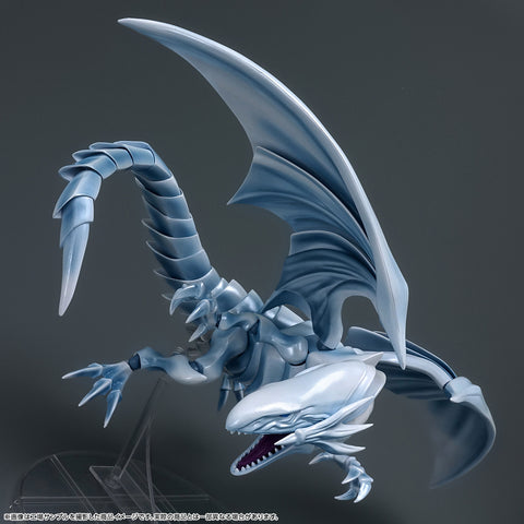 Bandai S.H.MonsterArts Blue Eyes White Dragon