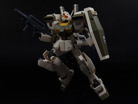 Pbandai HG 1/144 : RGM-86R GM lll ( Unicorn Desert Color Ver )