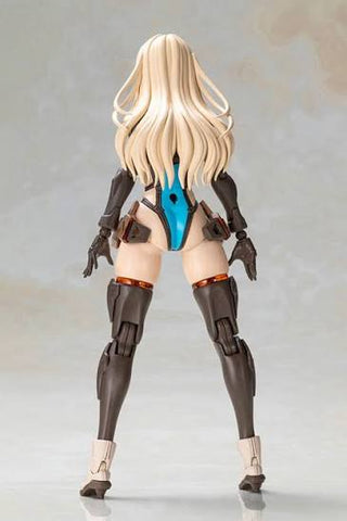 Kotobukiya : Front Mission Zenith Girl