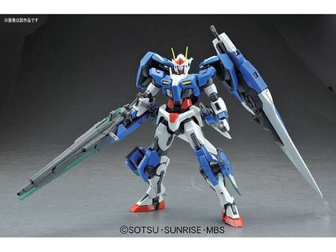 Bandai MG 1/100 : GN-0000GNHW/7SG 00 Gundam Seven Sword/G