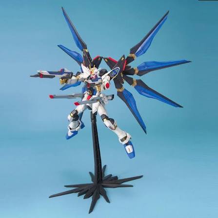 Bandai MG 1/100 : ZGMF-X20A Strike Freedom Gundam