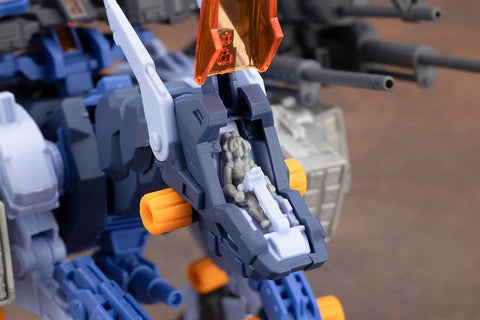 Kotobukiya Zoids 1/72 : Gun Sniper [ Leena Special 2001Re/Color ]