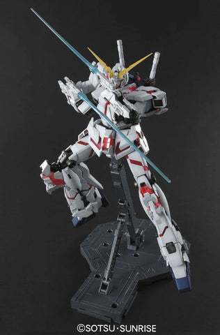 Bandai MG 1/100 : RX-0 Unicorn Gundam  ( Screen Image )