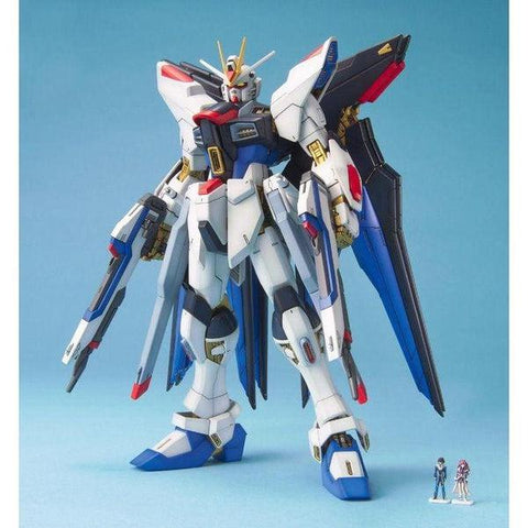 Bandai MG 1/100 : ZGMF-X20A Strike Freedom Gundam