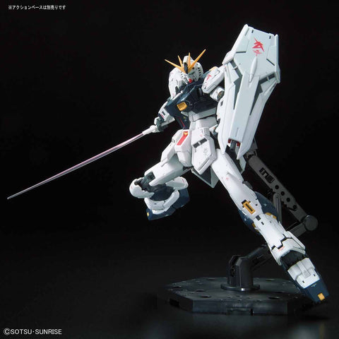 Bandai RG 1/144 : RX-93 Nu Gundam