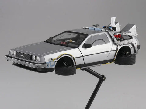 Aoshima 1/24 : BT-02 Time Machine From Back To The Future Part II