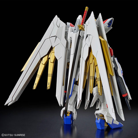 Bandai HG 1/144 : ZGMF/A-262PD-P Mighty Strike Freedom Gundam