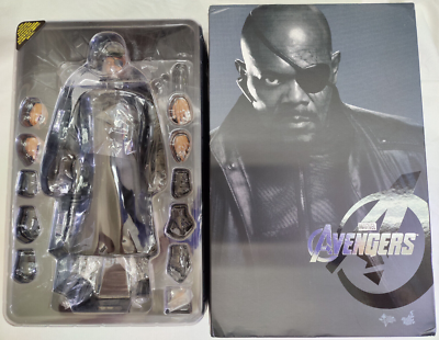 Hot Toys Figures 1/6 MMS-169 Marvel Avengers : Nick Fury ( Pre-Owned/ Displayed )