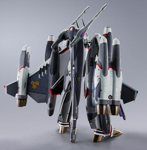 Bandai DX Chogokin VF-25F Tornado Messiah Valkyrie ( Alto Saotome Use ) Revival Ver